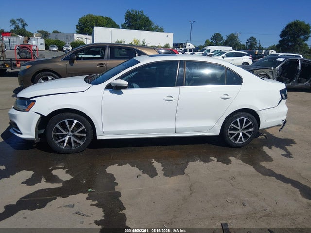45092361 :رقم المزاد ، 3VWDB7AJ7JM252917 vin ، 2018 Volkswagen Jetta 1.4t Se/1.4t Wolfsburg Edition مزاد بيع
