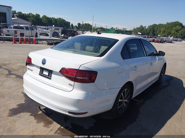 45092361 :رقم المزاد ، 3VWDB7AJ7JM252917 vin ، 2018 Volkswagen Jetta 1.4t Se/1.4t Wolfsburg Edition مزاد بيع