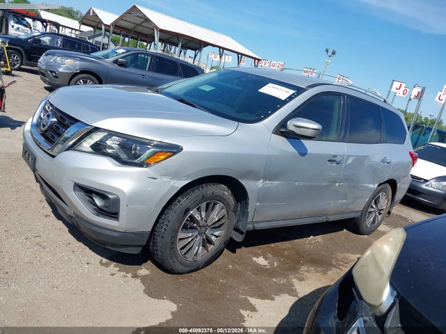 Продаж на аукціоні авто 2017 Nissan Pathfinder S, vin: 5N1DR2MM3HC677999, номер лоту: 45092370