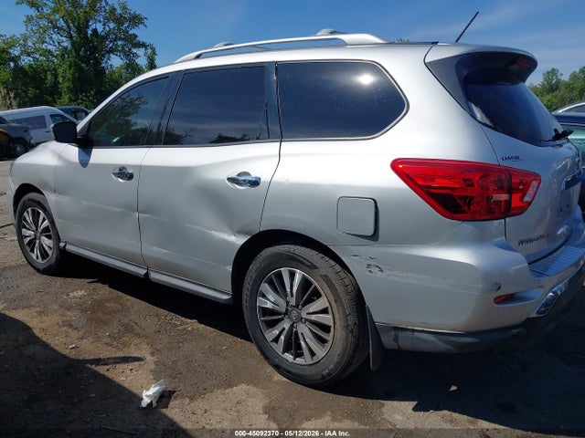Продаж на аукціоні авто 2017 Nissan Pathfinder S, vin: 5N1DR2MM3HC677999, номер лоту: 45092370