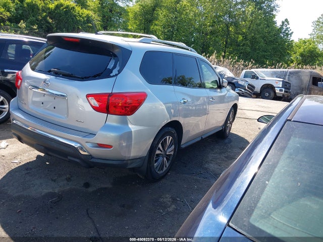 Продаж на аукціоні авто 2017 Nissan Pathfinder S, vin: 5N1DR2MM3HC677999, номер лоту: 45092370