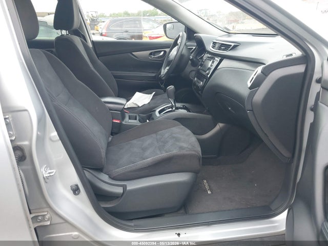 45092394 :رقم المزاد ، KNMAT2MVXFP538881 vin ، 2015 Nissan Rogue Sv مزاد بيع