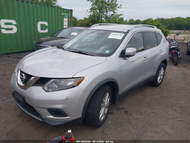 45092394 :رقم المزاد ، KNMAT2MVXFP538881 vin ، 2015 Nissan Rogue Sv مزاد بيع