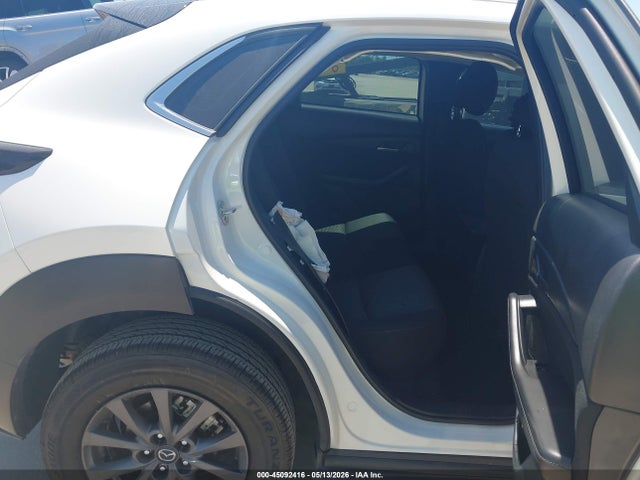 45092416 :رقم المزاد ، 3MVDMBAM0SM750984 vin ، 2025 Mazda Cx-30 2.5 S مزاد بيع