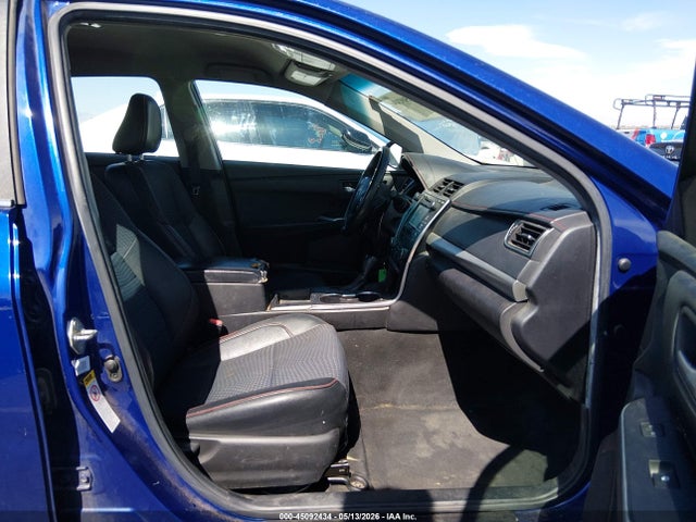 4T1BF1FK9FU886371 Toyota CAMRY SE