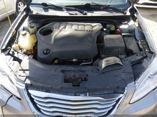 Продаж на аукціоні авто 2013 Chrysler 200 Limited, vin: 1C3CCBCG1DN570725, номер лоту: 45092498