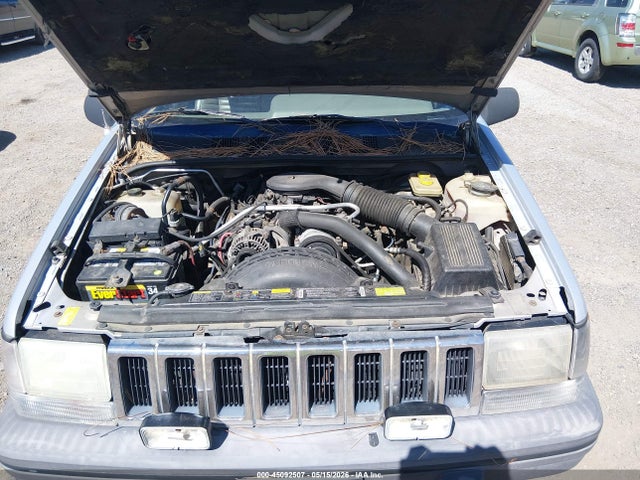 1994 Jeep Grand Cherokee Laredo მანქანა იყიდება აუქციონზე, vin: 1J4GZ58Y5RC149246, აუქციონის ნომერი: 45092507