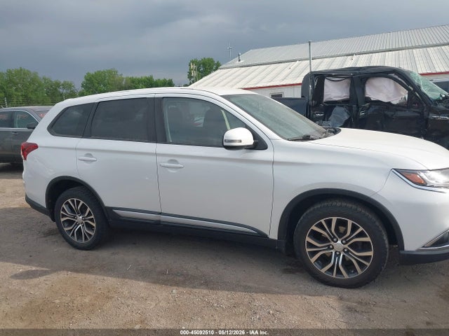 Продаж на аукціоні авто 2016 Mitsubishi Outlander Se, vin: JA4AZ3A33GZ015595, номер лоту: 45092510