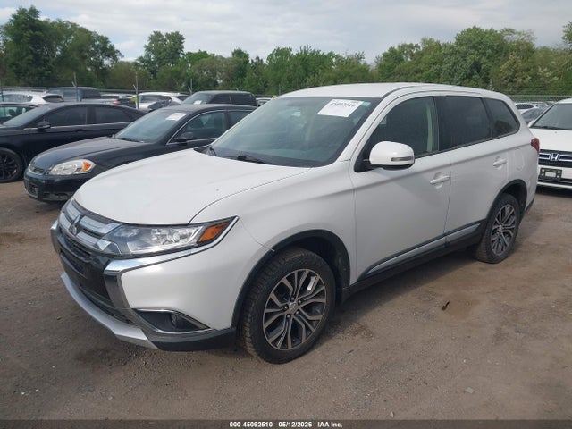 Продаж на аукціоні авто 2016 Mitsubishi Outlander Se, vin: JA4AZ3A33GZ015595, номер лоту: 45092510