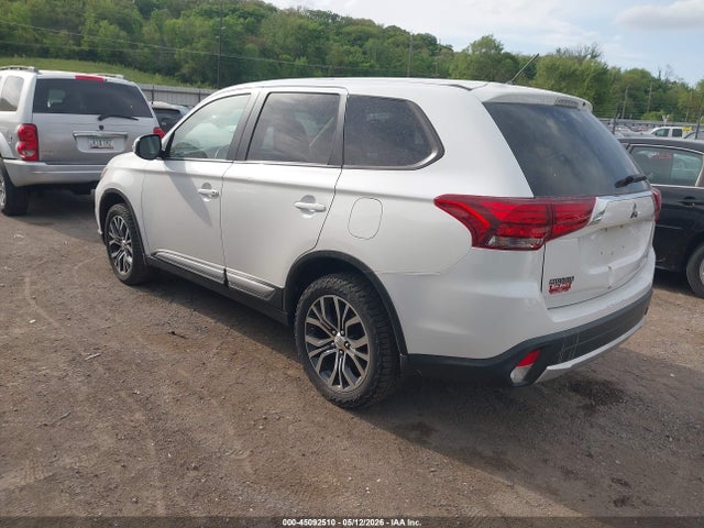 Продаж на аукціоні авто 2016 Mitsubishi Outlander Se, vin: JA4AZ3A33GZ015595, номер лоту: 45092510
