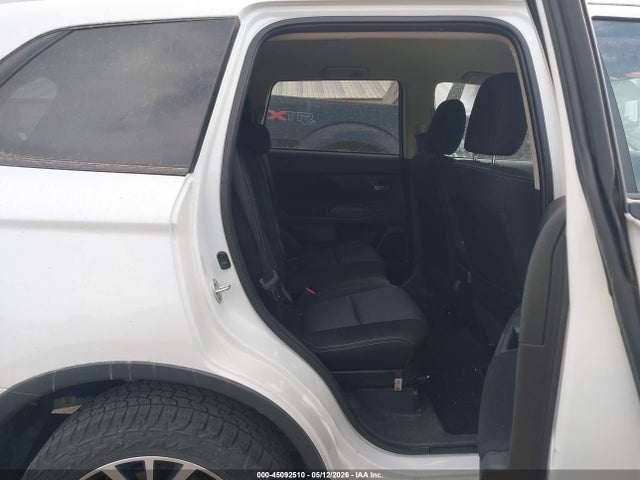Продаж на аукціоні авто 2016 Mitsubishi Outlander Se, vin: JA4AZ3A33GZ015595, номер лоту: 45092510