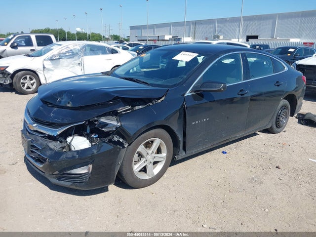 1G1ZD5ST0NF179489 Chevrolet Malibu Fwd Lt