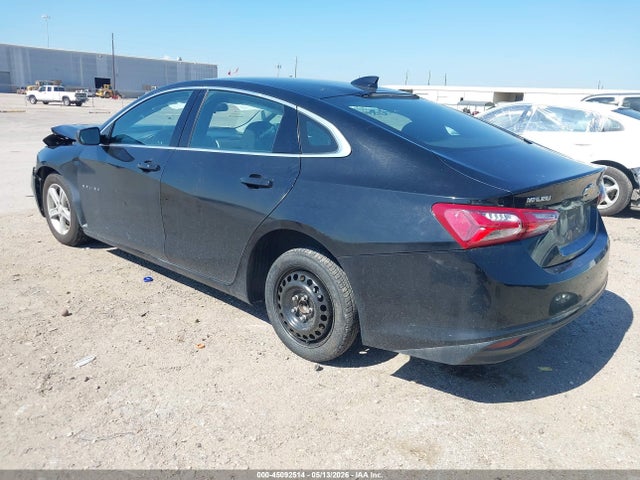 1G1ZD5ST0NF179489 Chevrolet Malibu Fwd Lt