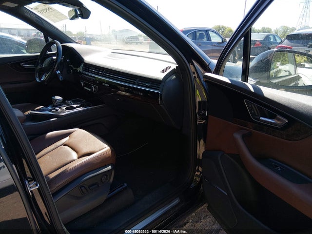 Продажа на аукционе авто 2017 Audi Q7 3.0t Premium, vin: WA1LAAF74HD030590, номер лота: 45092533