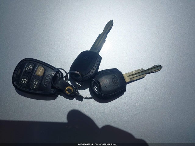 45092534 :رقم المزاد ، KNDJC733955364499 vin ، 2005 Kia Sorento Ex/lx مزاد بيع