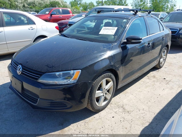 45092535 :رقم المزاد ، 3VWLL7AJ0DM207833 vin ، 2013 Volkswagen Jetta 2.0l Tdi مزاد بيع