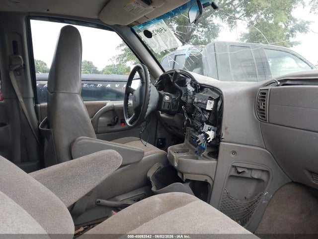 Aukcja sprzedaży 2003 Chevrolet Astro, vin: 1GNDM19X33B116756, numer aukcji: 45092542
