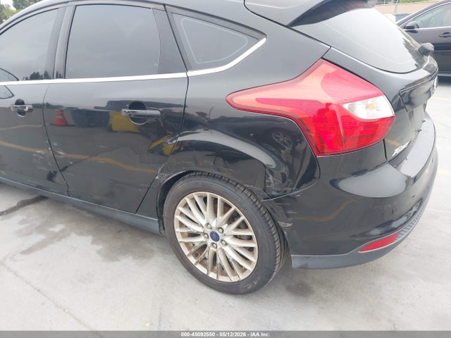 Aukcja sprzedaży 2014 Ford Focus Titanium, vin: 1FADP3N26EL423279, numer aukcji: 45092550