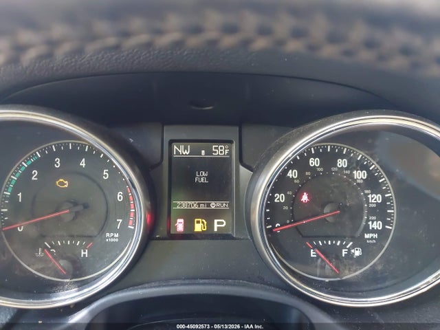 45092573 :رقم المزاد ، 1J4RR5GT8BC546969 vin ، 2011 Jeep Grand Cherokee Limited مزاد بيع