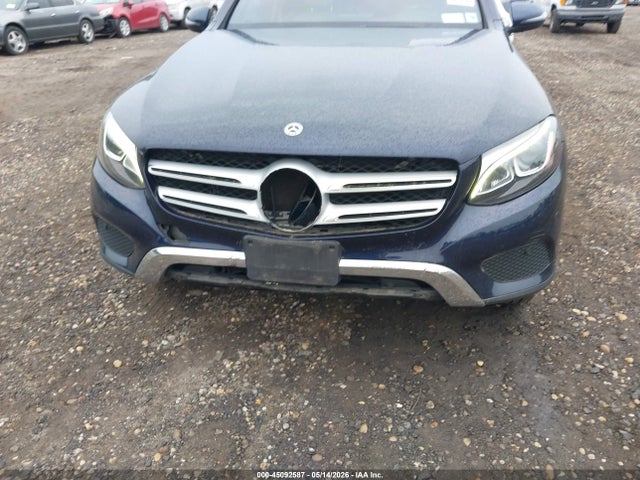 45092587 :رقم المزاد ، WDC0G4KB3JV099333 vin ، 2018 Mercedes-benz Glc 300 4matic مزاد بيع