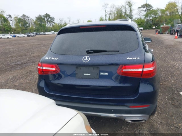45092587 :رقم المزاد ، WDC0G4KB3JV099333 vin ، 2018 Mercedes-benz Glc 300 4matic مزاد بيع