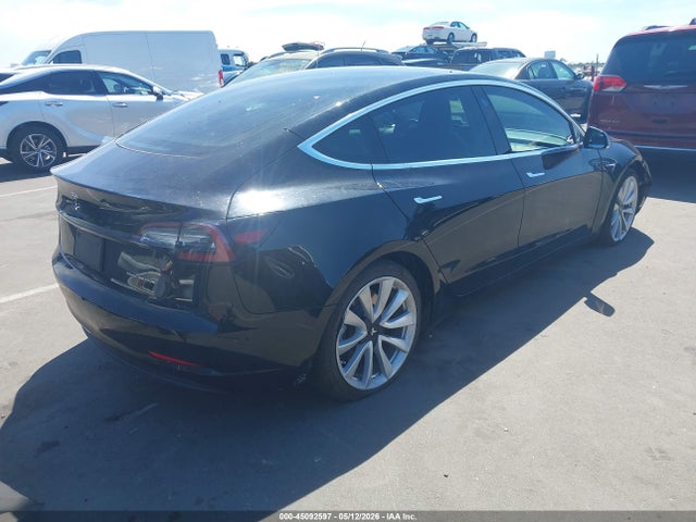 Tesla Model 3 Long Range/performance 2018 5YJ3E1EB3JF186702 Image 4