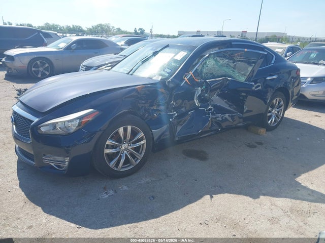 45092626 :رقم المزاد ، JN1BY1AP4JM180163 vin ، 2018 Infiniti Q70 3.7 Luxe مزاد بيع