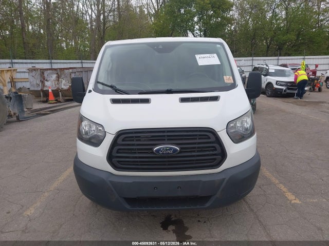 Продажа на аукционе авто 2017 Ford Transit-150, vin: 1FTYE1ZM3HKB33318, номер лота: 45092631