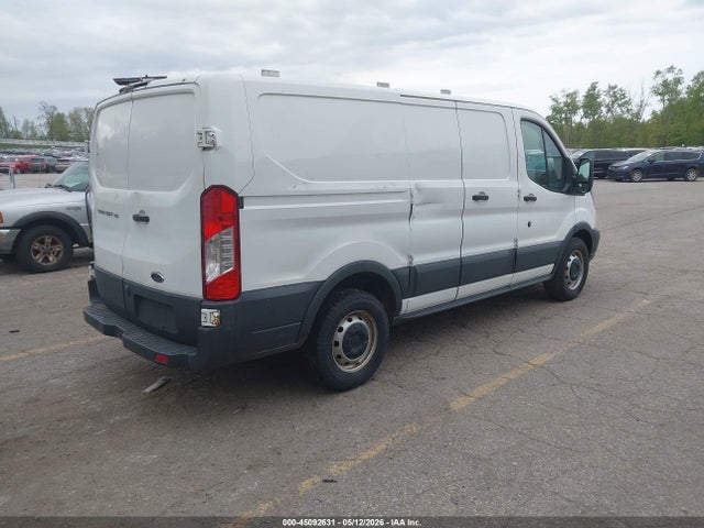Продажа на аукционе авто 2017 Ford Transit-150, vin: 1FTYE1ZM3HKB33318, номер лота: 45092631