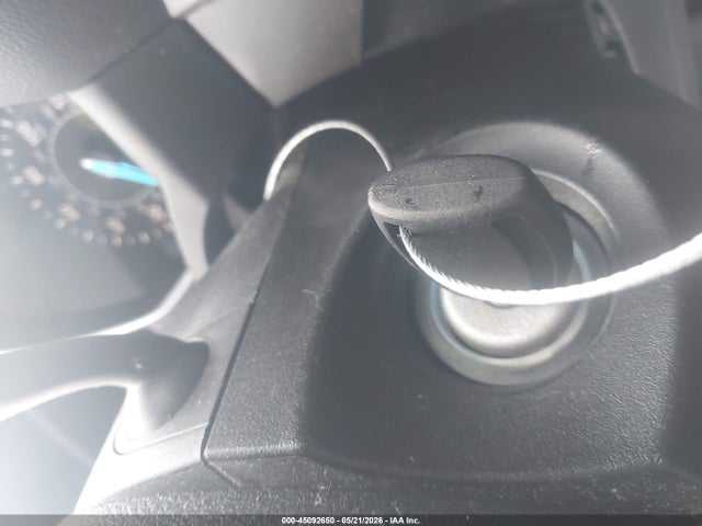 45092650 :رقم المزاد ، 1FMCU0GDXJUB11669 vin ، 2018 Ford Escape Se مزاد بيع
