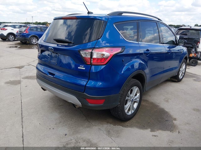 45092650 :رقم المزاد ، 1FMCU0GDXJUB11669 vin ، 2018 Ford Escape Se مزاد بيع