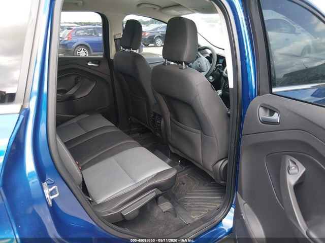 45092650 :رقم المزاد ، 1FMCU0GDXJUB11669 vin ، 2018 Ford Escape Se مزاد بيع