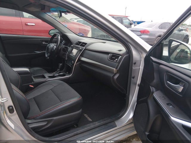4T1BF1FK0GU184019 Toyota CAMRY SE