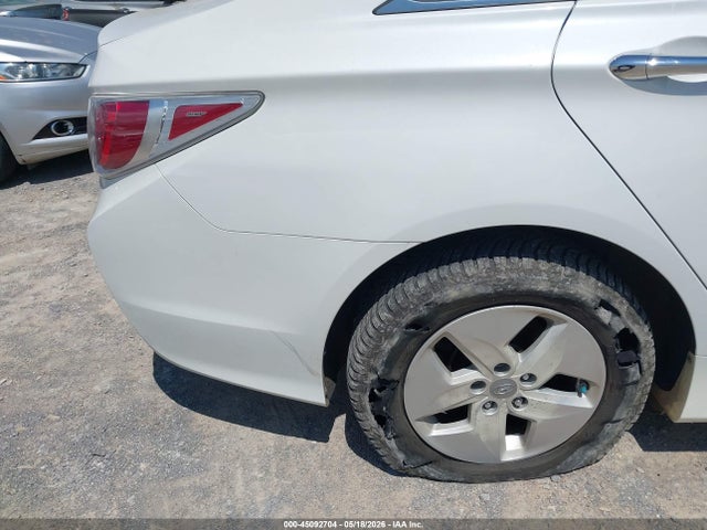 Продажа на аукционе авто 2011 Hyundai Sonata Hybrid, vin: KMHEC4A43BA000606, номер лота: 45092704