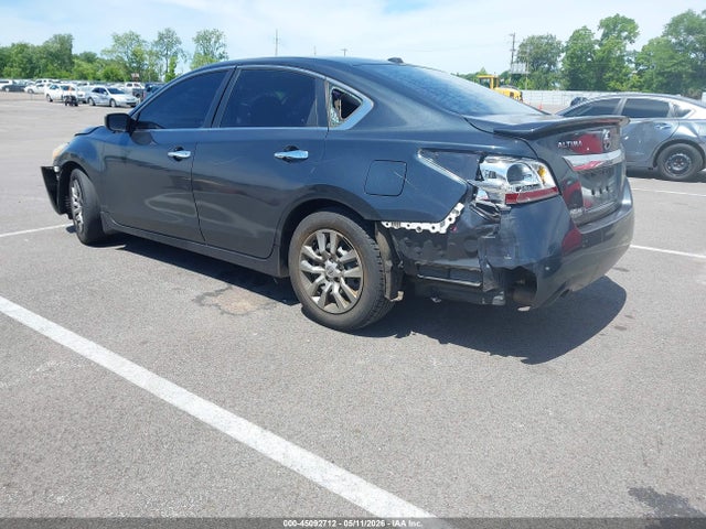2015 Nissan Altima 2.5 S მანქანა იყიდება აუქციონზე, vin: 1N4AL3AP0FN392469, აუქციონის ნომერი: 45092712