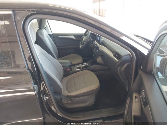 2022 Ford Escape Se მანქანა იყიდება აუქციონზე, vin: 1FMCU9G67NUA85222, აუქციონის ნომერი: 45092744
