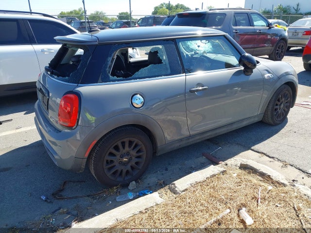 Продажа на аукционе авто 2014 Mini Hardtop Cooper S, vin: WMWXM7C51ET970672, номер лота: 45092792