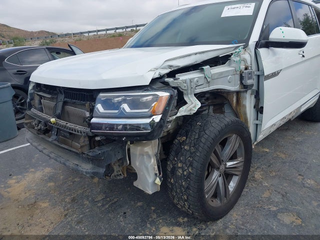 1V2RR2CA6KC622213 Volkswagen Atlas 3.6l V6 Sel R-line