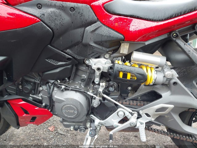 Auction sale of the 2025 Ducati Streetfighter V2/v2 S, vin: ZDMFAU8T0SB001254, lot number: 45092964