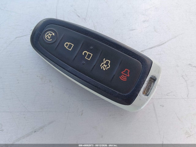 Продаж на аукціоні авто 2015 Ford Focus Titanium, vin: 1FADP3N21FL328257, номер лоту: 45092973