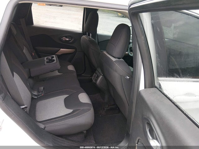 Aukcja sprzedaży 2018 Jeep Cherokee Latitude Fwd, vin: 1C4PJLCX5JD560483, numer aukcji: 45092974