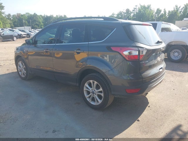 1FMCU9GD3JUD31093 Ford ESCAPE SE