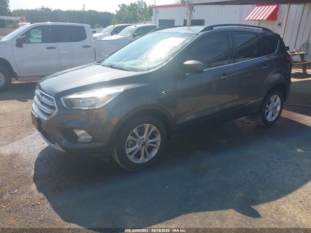 1FMCU9GD5JUD31094 Ford ESCAPE SE