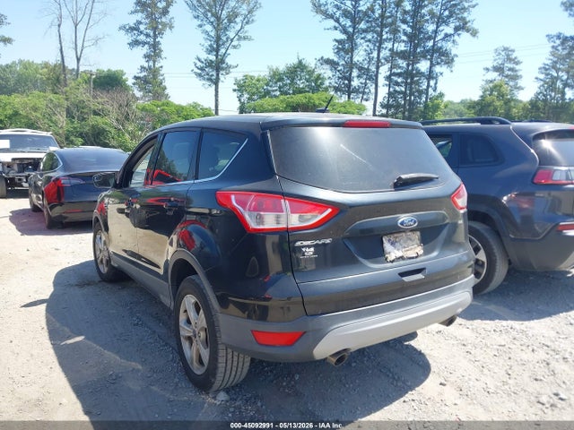 Продаж на аукціоні авто 2015 Ford Escape Se, vin: 1FMCU0G7XFUB87622, номер лоту: 45092991