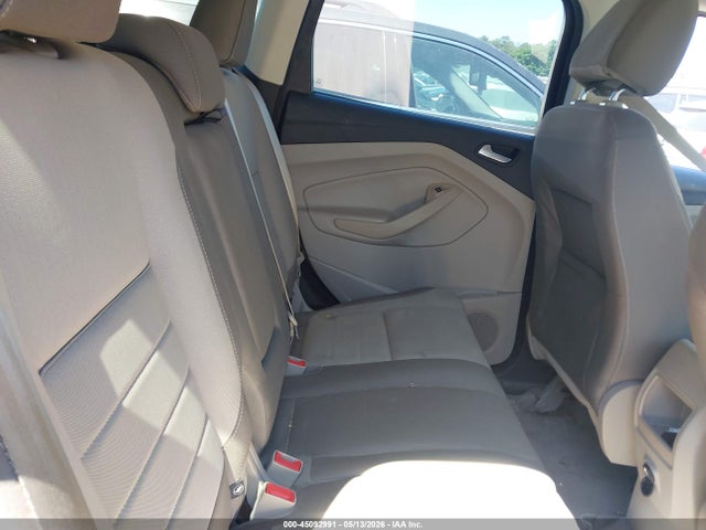 Продаж на аукціоні авто 2015 Ford Escape Se, vin: 1FMCU0G7XFUB87622, номер лоту: 45092991