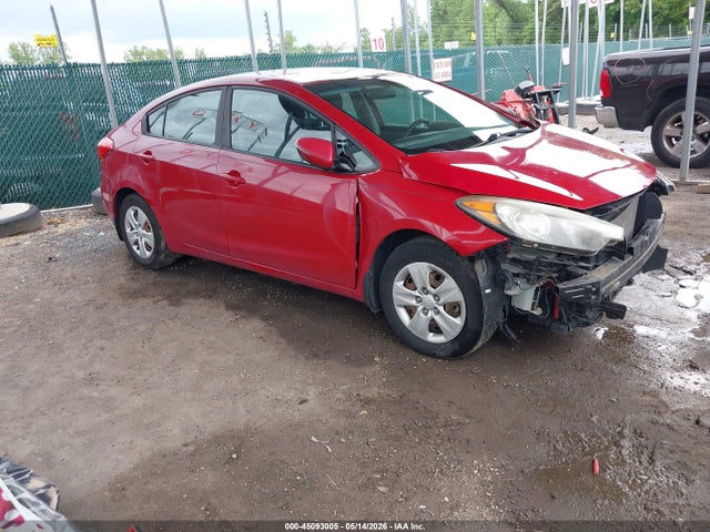 Auction sale of the 2016 Kia Forte Lx, vin: KNAFX4A6XG5527067, lot number: 45093005
