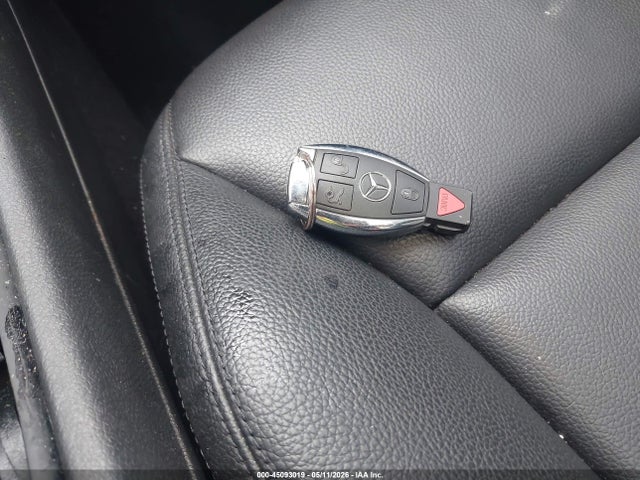2014 Mercedes-benz Cla 250 4matic მანქანა იყიდება აუქციონზე, vin: WDDSJ4GB2EN128597, აუქციონის ნომერი: 45093019