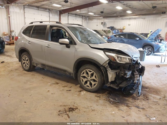 Продаж на аукціоні авто 2020 Subaru Forester Premium, vin: JF2SKAJC2LH565990, номер лоту: 45093045
