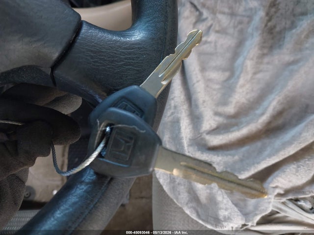 Aukcja sprzedaży 2002 Honda Civic Lx, vin: 2HGES16562H564700, numer aukcji: 45093046