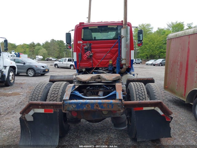 Продажа на аукционе авто 2006 International 8000 8600, vin: 1HSHWAHN46J338258, номер лота: 45093073